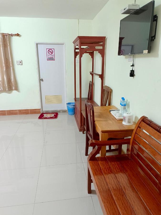 โรงเกลือรีสอร์ท Aranjaprathet Kültér fotó