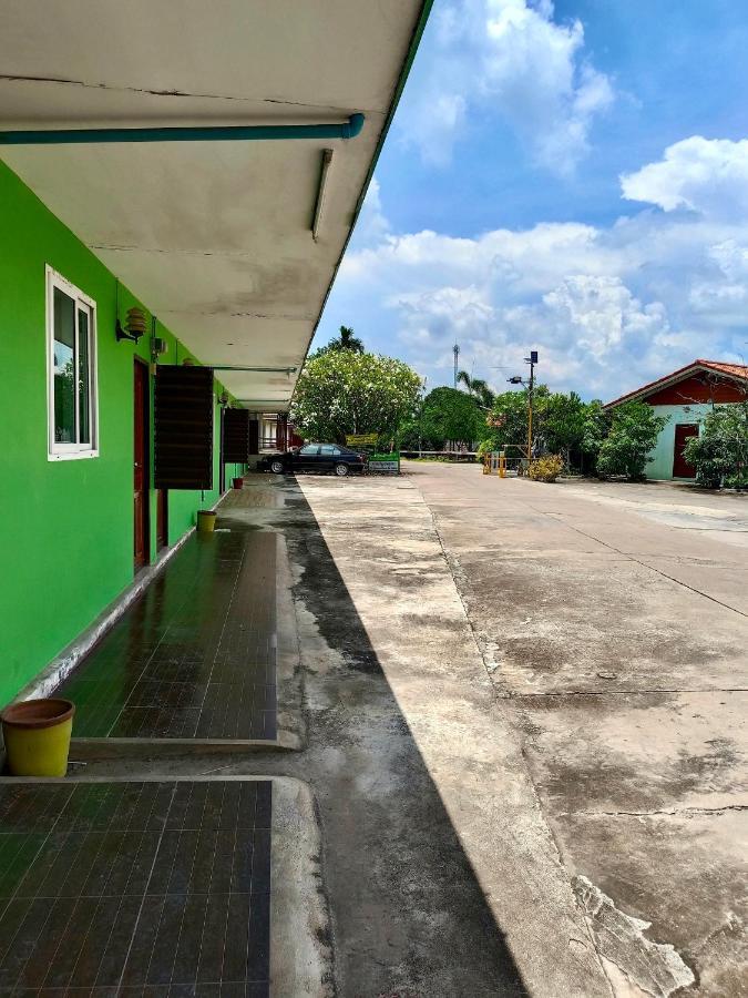 โรงเกลือรีสอร์ท Aranjaprathet Kültér fotó