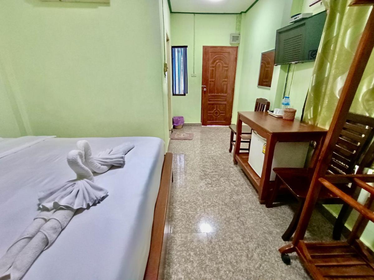 โรงเกลือรีสอร์ท Aranjaprathet Kültér fotó